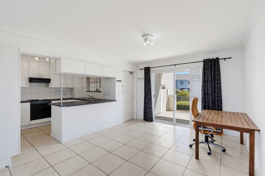 2 Bedroom Property for Sale in Royal Ascot Western Cape